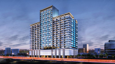 Luxury Apartment | Spacious | Community View